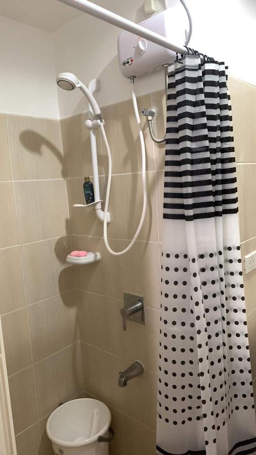 Grand Riviera Suites Comfy Condo Near Us Embassy Manila Bay Roxas Blvd Ermita Manila Exterior photo
