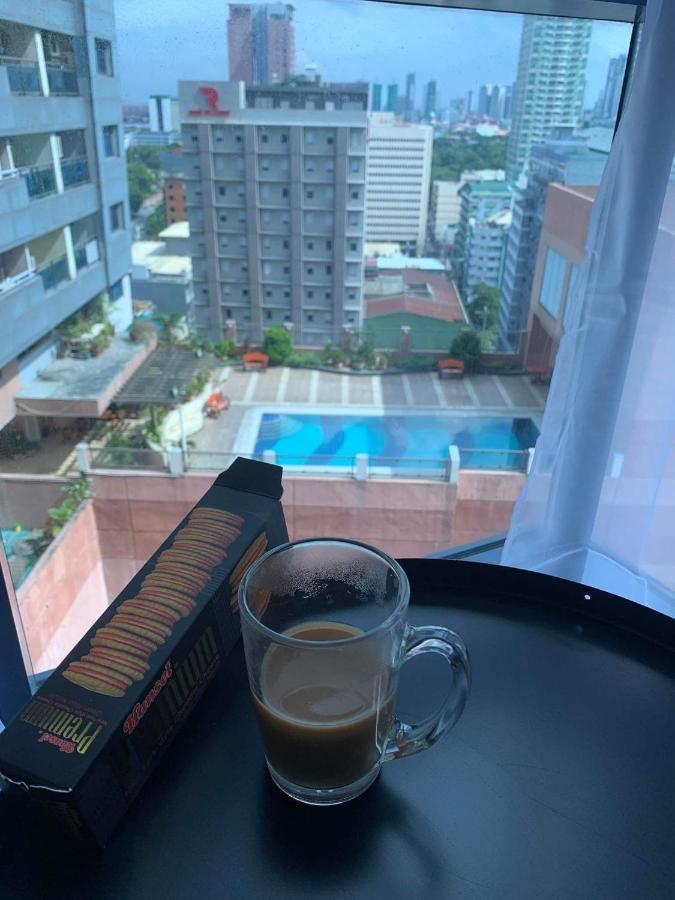 Grand Riviera Suites Comfy Condo Near Us Embassy Manila Bay Roxas Blvd Ermita Manila Exterior photo